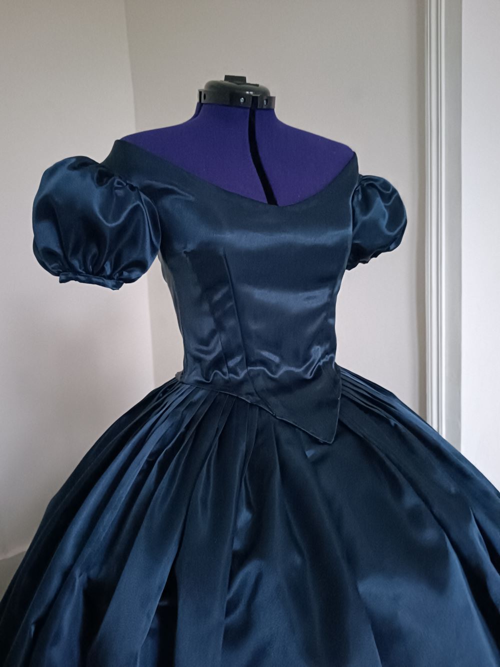 Robe de bal simple 2nd Empire en