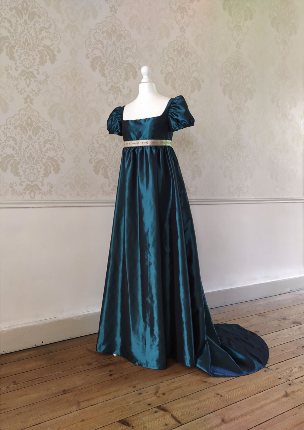 Regency ball gown in blue deep taffeta