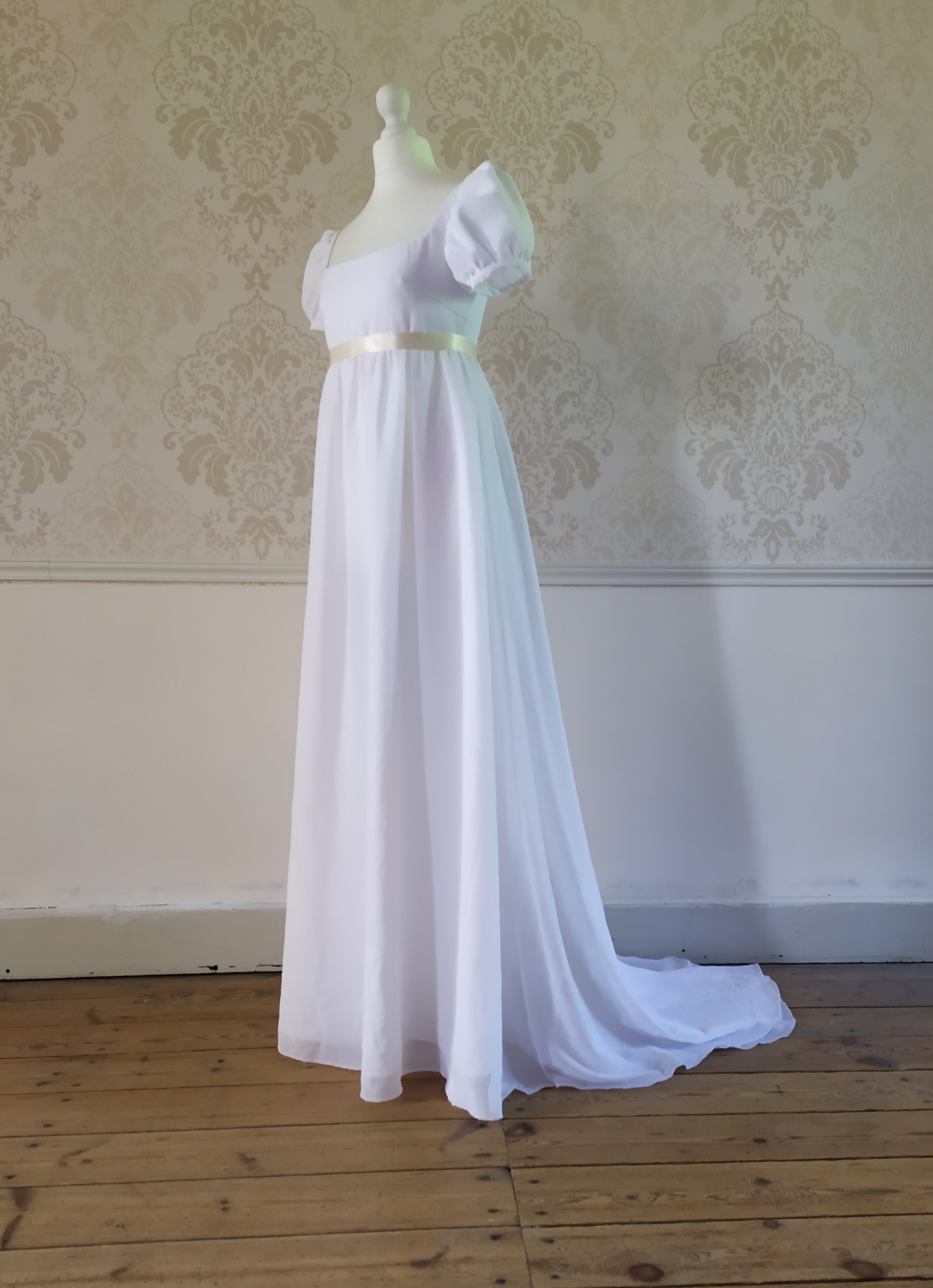 Robe 1er Empire simple en mousseline