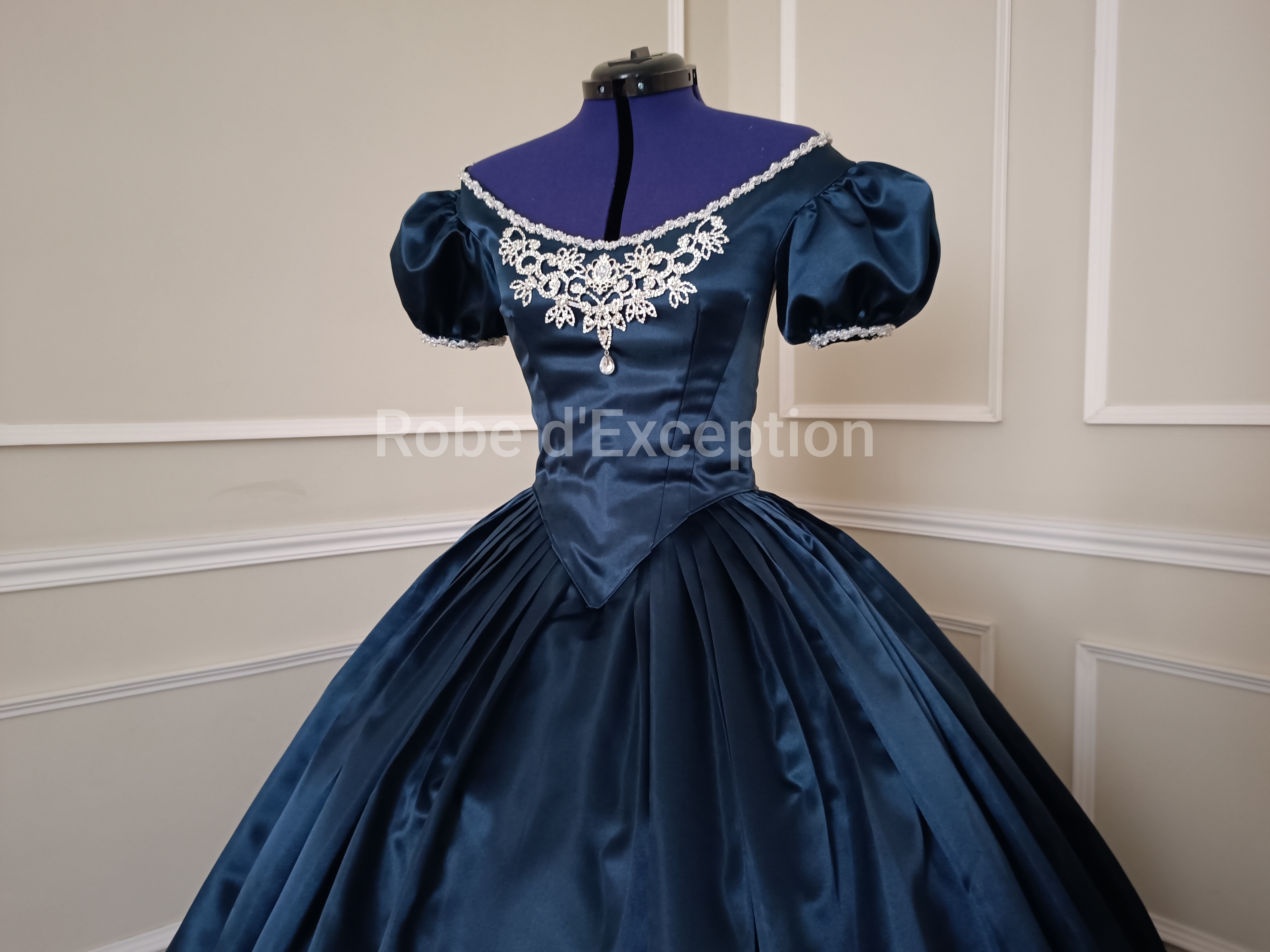 Victorian ball gown in satin and rhinestone