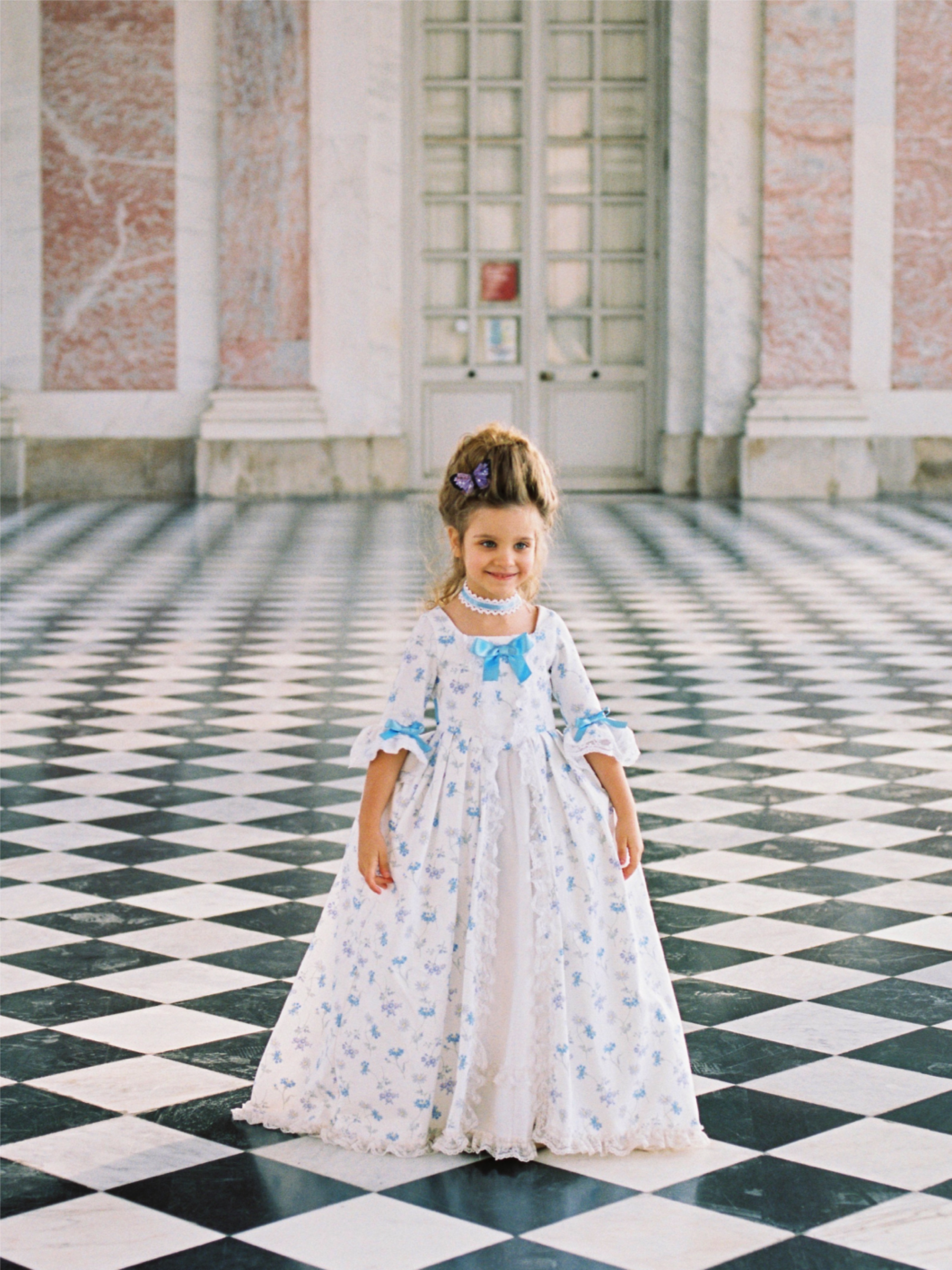 marie antoinette cotton dress A Scandal in Muslin: Marie Antoinette's Little White Dress